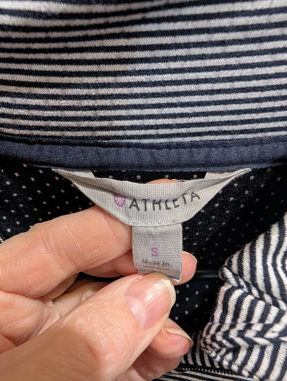 Athleta Womens Heavenly Heights Striped Hoodie Navy Long Sleeve 1/2 Zip - Picture 15 of 16